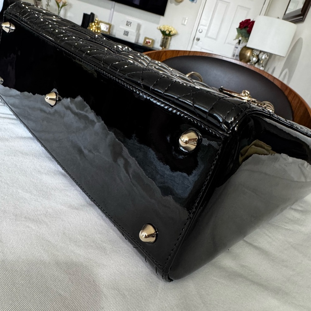 Lady Dior L Calfs kin - Picture 7 of 16